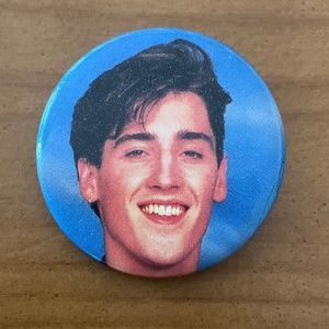 NKOTB 🎶 NEW KIDS ON THE BLOCK 🎶 JONATHAN KNIGHT Retro Button Pin